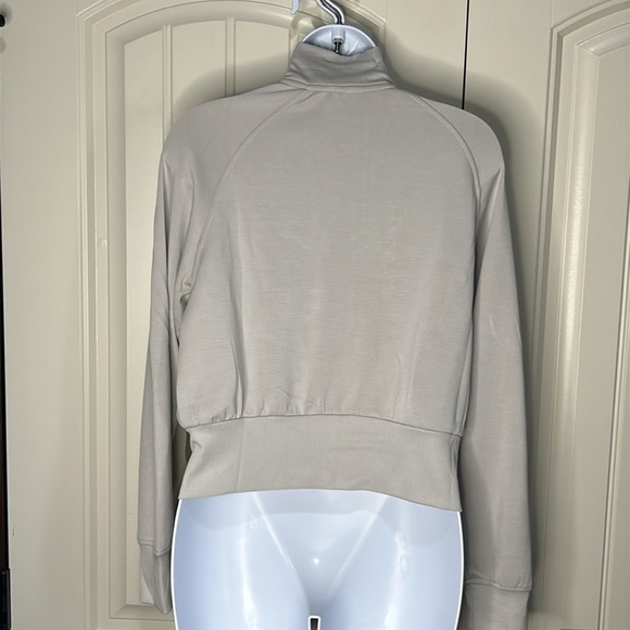 New Mono B cropped jacket . S - Picture 2 of 6